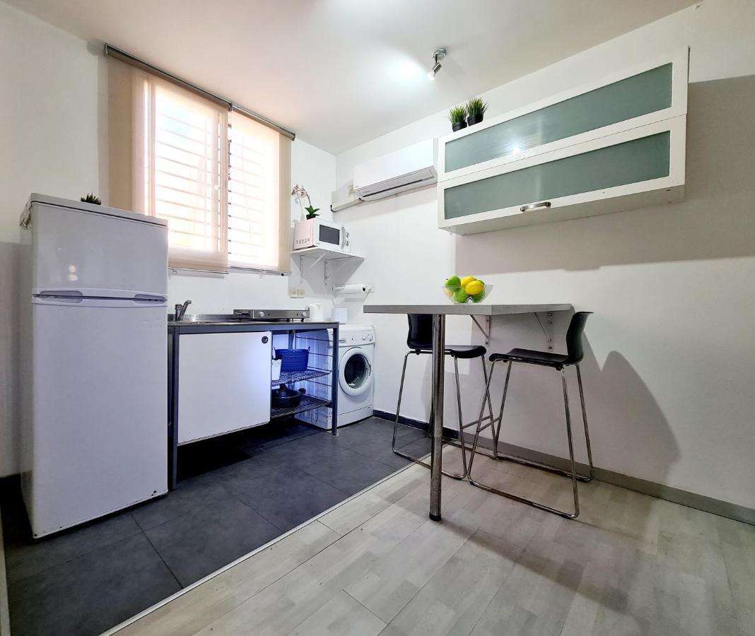 Nice Apartments On Ben Yehuda Str Tel Aviv Exterior foto