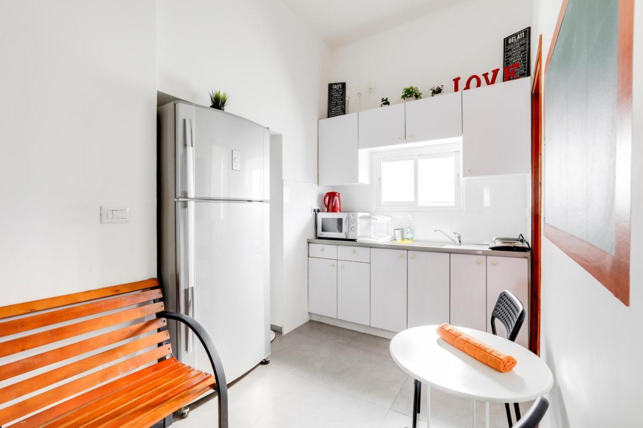 Nice Apartments On Ben Yehuda Str Tel Aviv Exterior foto