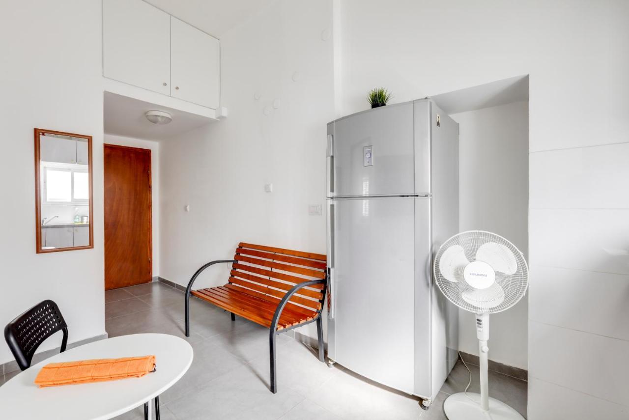 Nice Apartments On Ben Yehuda Str Tel Aviv Exterior foto